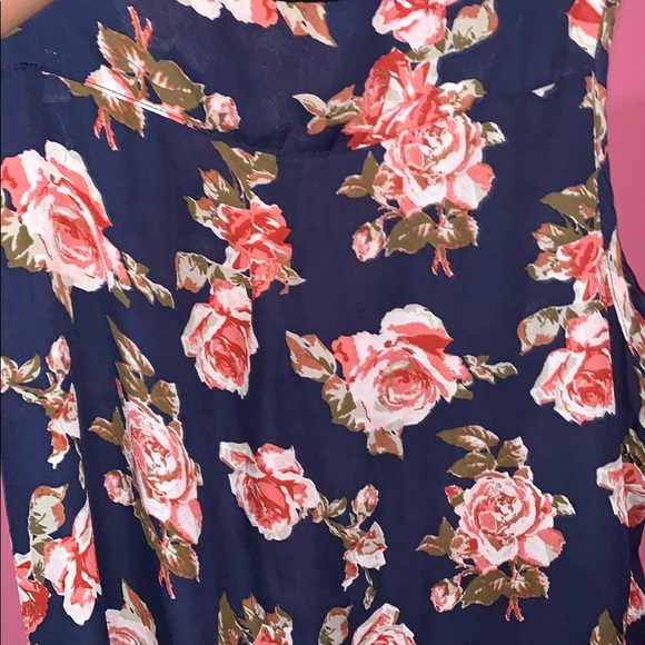 Beautiful flor - Picture 3 of 4